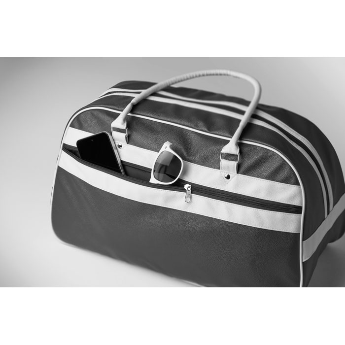 NOSTALGIC PU sporttáska - Image 2