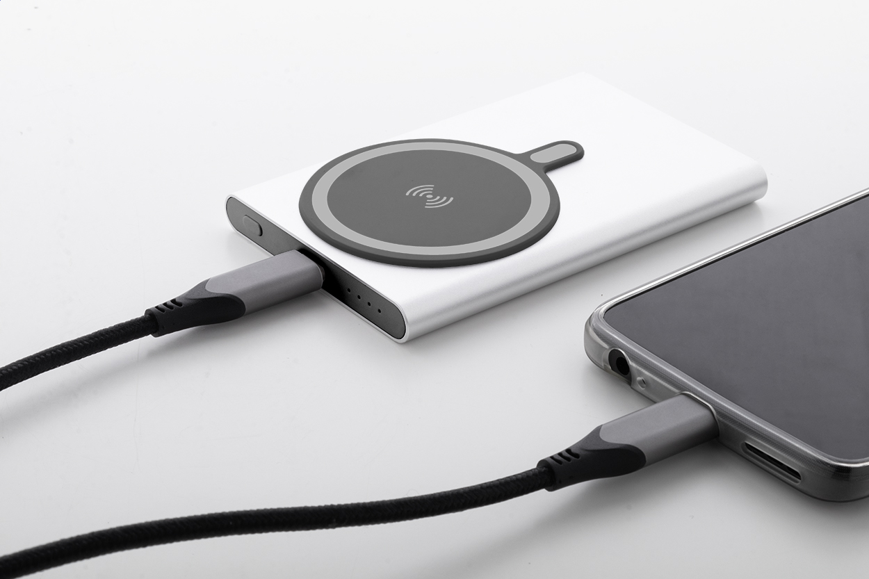 Power bank - Image 13